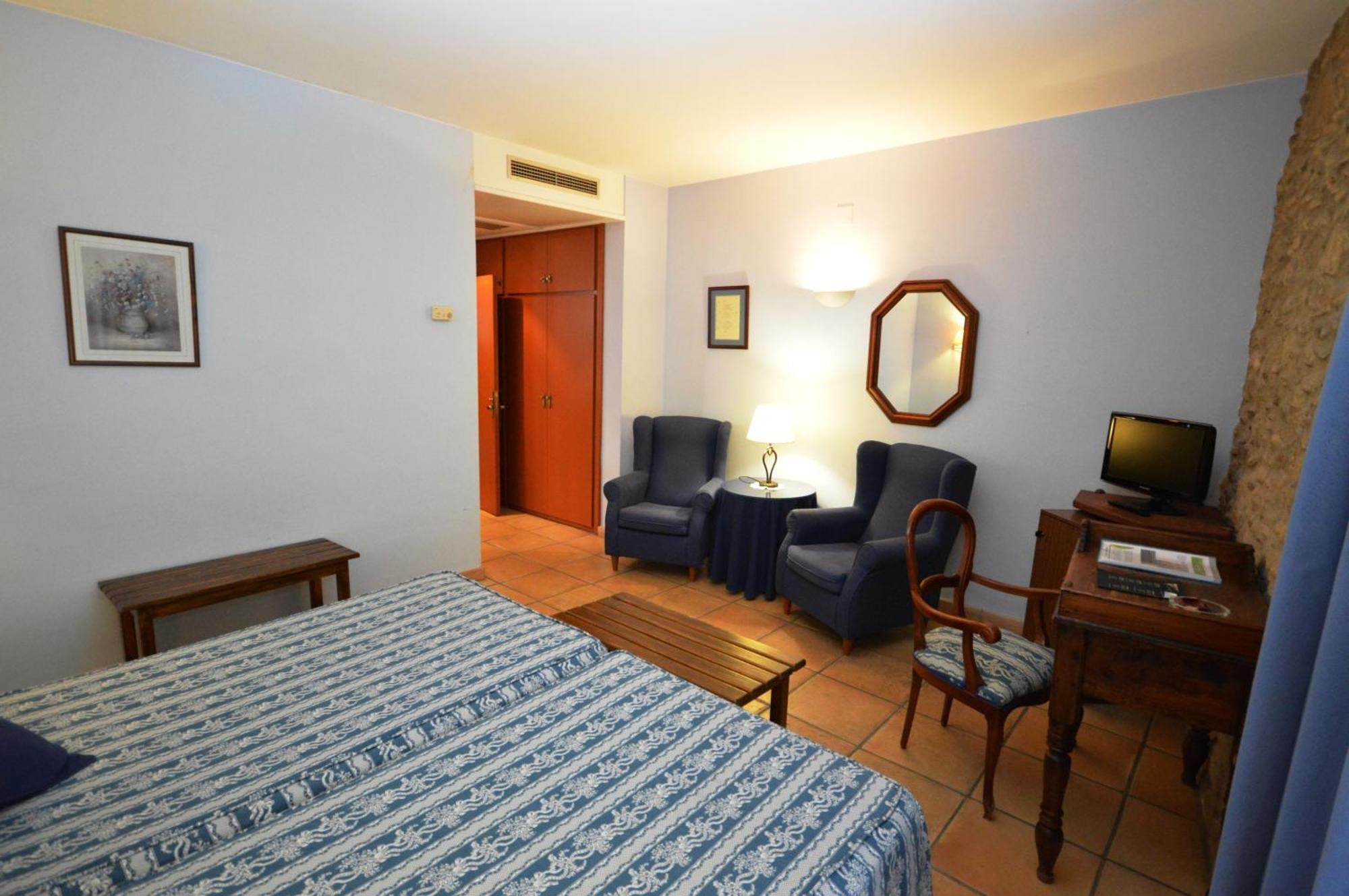 Hotel Can Ceret Sant Pere Pescador Habitación foto