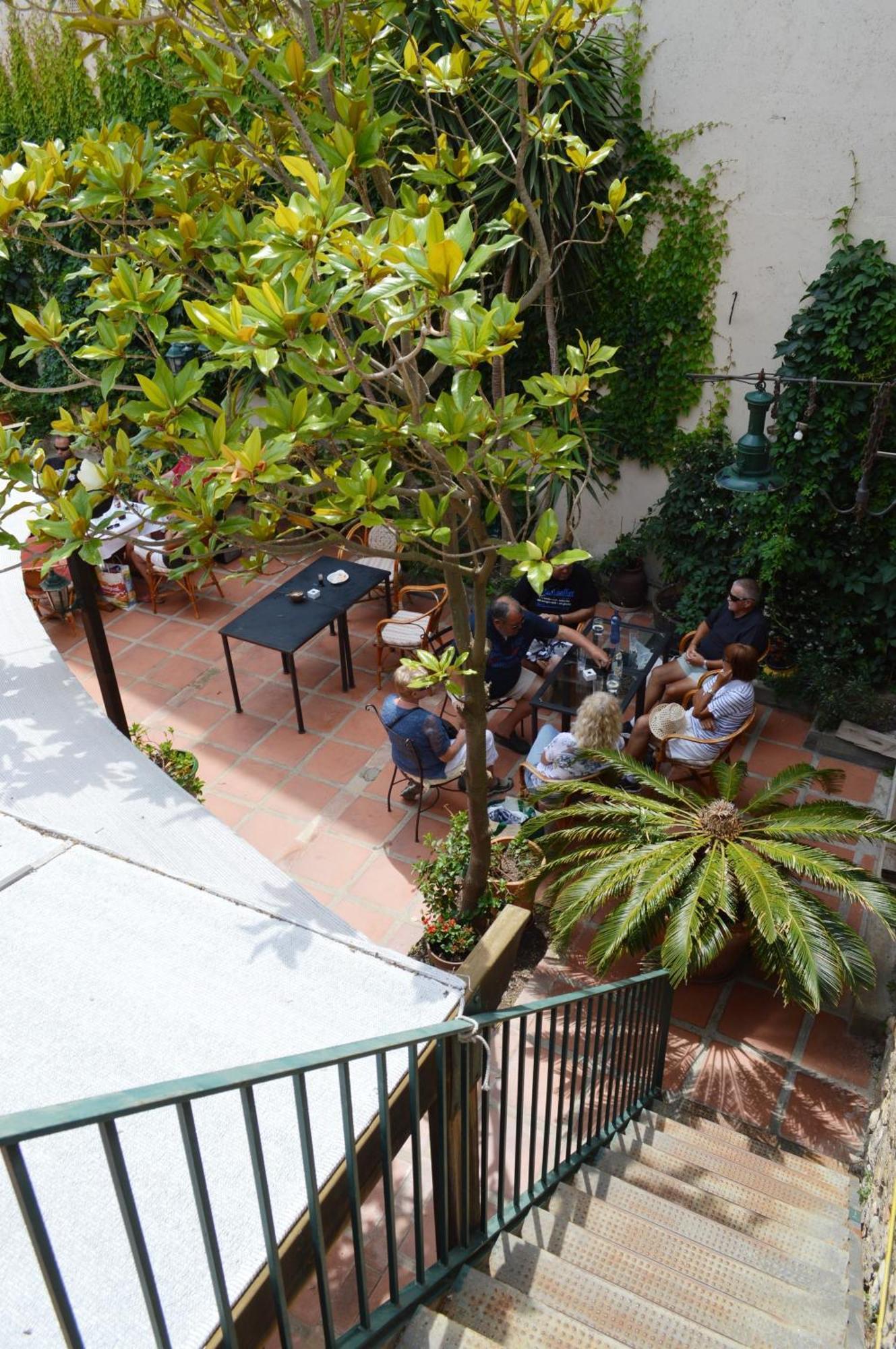 Hotel Can Ceret Sant Pere Pescador Habitación foto